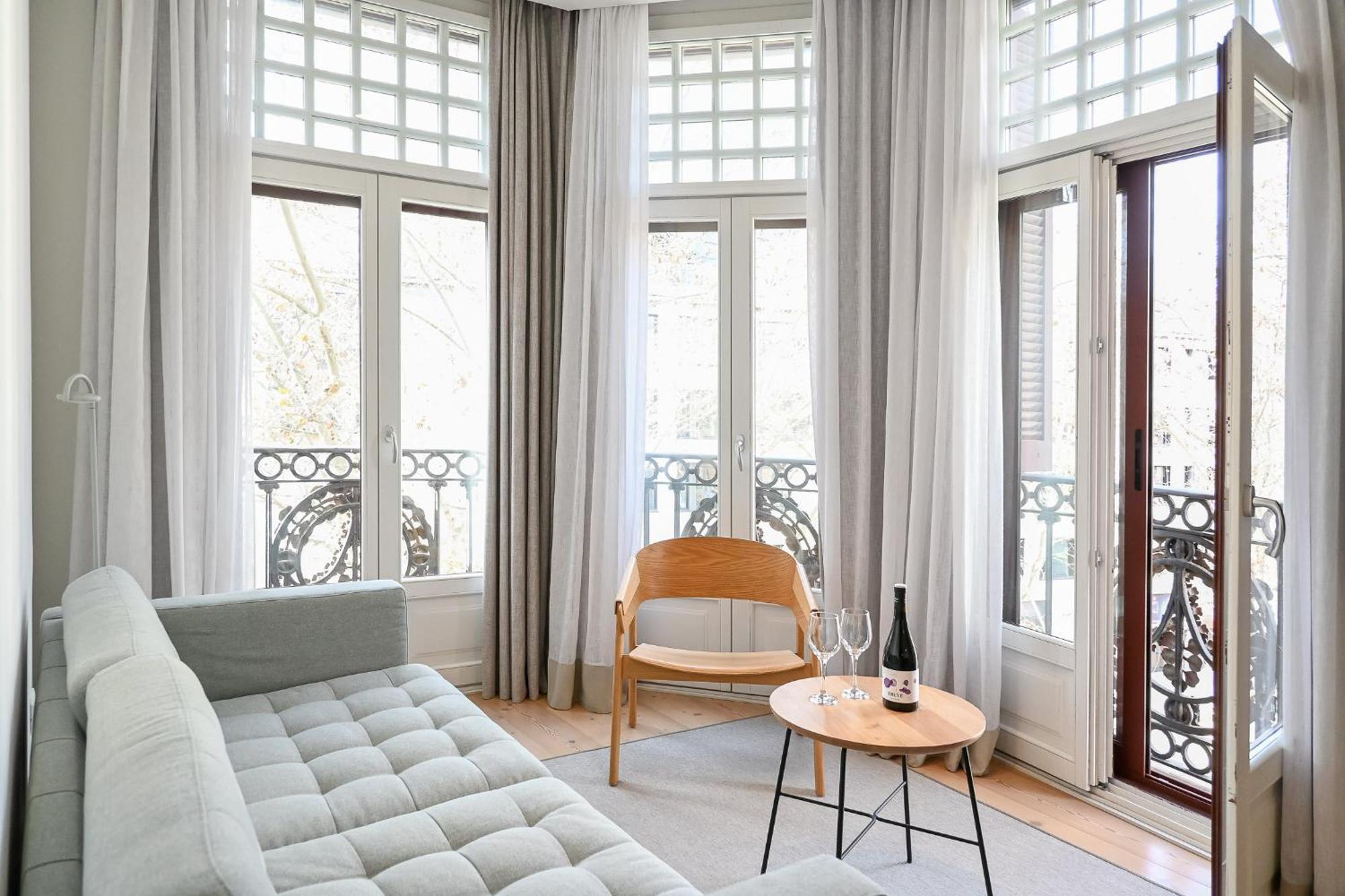 One-Bedroom Apartment,1756726032:JPEG